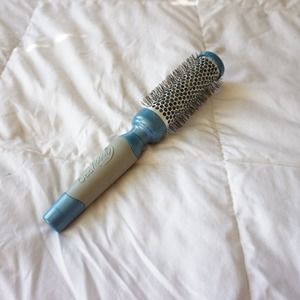 GoodyPro Nylon Bristle 2" Round Brush